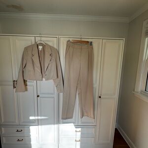 H&M Women's Tan Pants size 6
